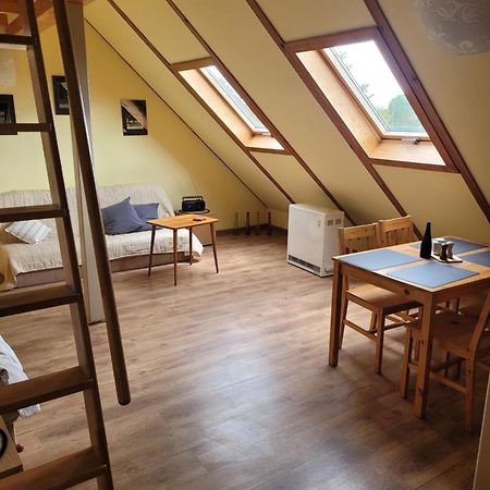 Apartamenty Na Poddaszu Bierdzany Exterior foto